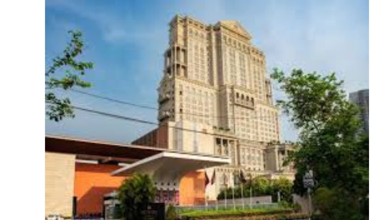 ITC shares in focus after completing Rs 131 cr acquisition of Ample Foods